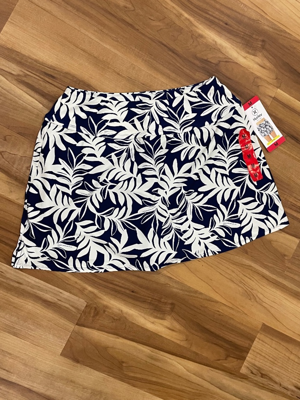 NWT Hurley Women's UPF 50+ Performance Swim Skort Navy Palm Print Size M